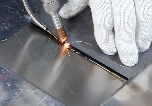 激光焊接機焊接鋁合金的優勢