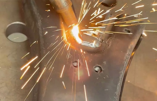 激光焊接機是做什么的？