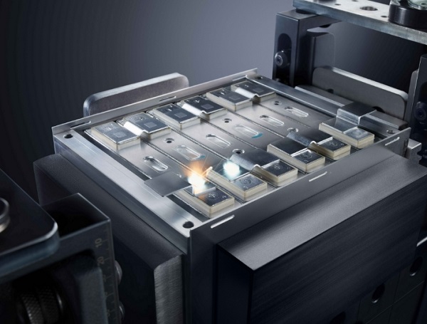 「電池激光焊接機公司」焊接過程中激光能量的實時監(jiān)測與反饋機制 「電池激光焊接機公司」焊接過程中激光能量的實時監(jiān)測與反饋機制