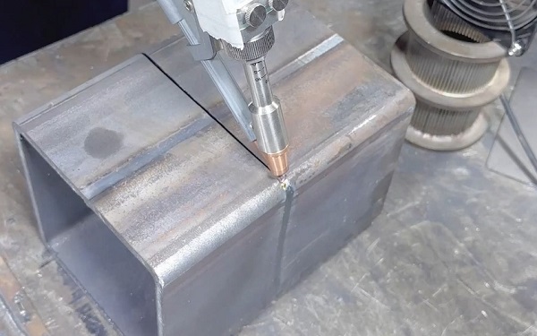 激光焊接機能焊接1-5mm厚鐵方管材料嗎? 激光焊接機能焊接1-5mm厚鐵方管材料嗎?