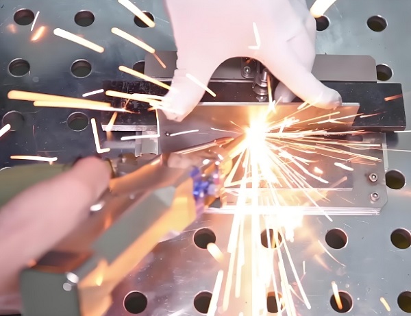 激光焊接機水泵壞了怎么修? 激光焊接機水泵壞了怎么修?