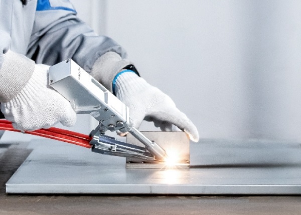 鋁和鐵可以用同一臺激光焊接機嗎? 鋁和鐵可以用同一臺激光焊接機嗎?