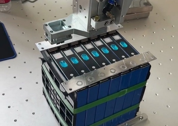 鋰電池激光焊接機廠家:海維激光以創(chuàng)新實力領航 鋰電池激光焊接機廠家:海維激光以創(chuàng)新實力領航