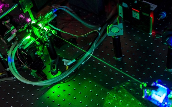 焊接電池電芯的激光焊接機用的哪種激光? 焊接電池電芯的激光焊接機用的哪種激光?